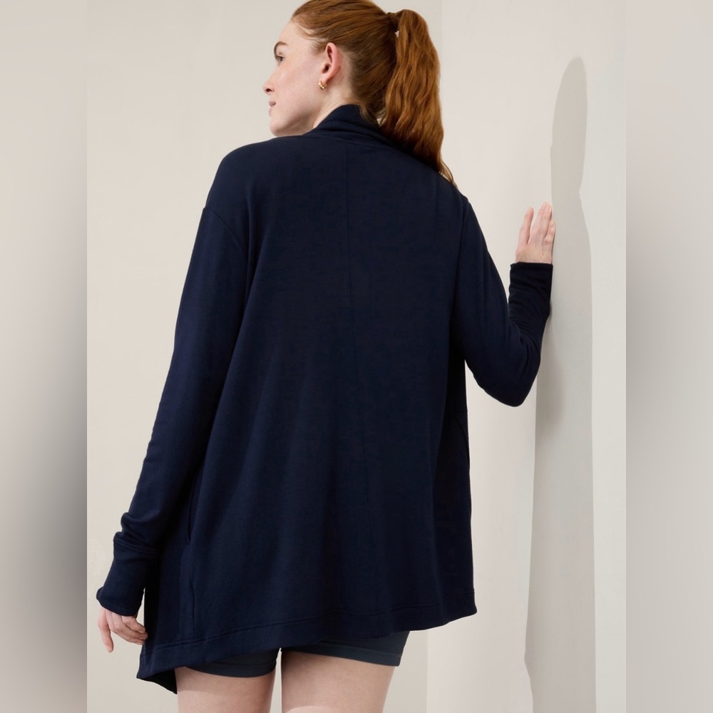 Athleta Pranayama Restore Wrap // Navy - Picture 2 of 8